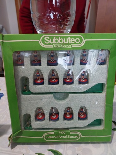 Squadra subbuteo england p100 - subbuteo,